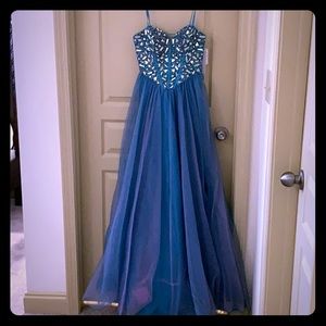 Tulle Cut glass Ball Gown
